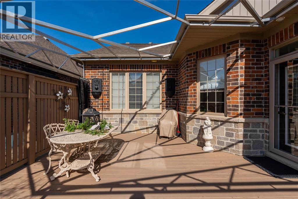 6746 St Andrews Circle, Plympton-Wyoming, Ontario  N0N 1E0 - Photo 38 - 26000831