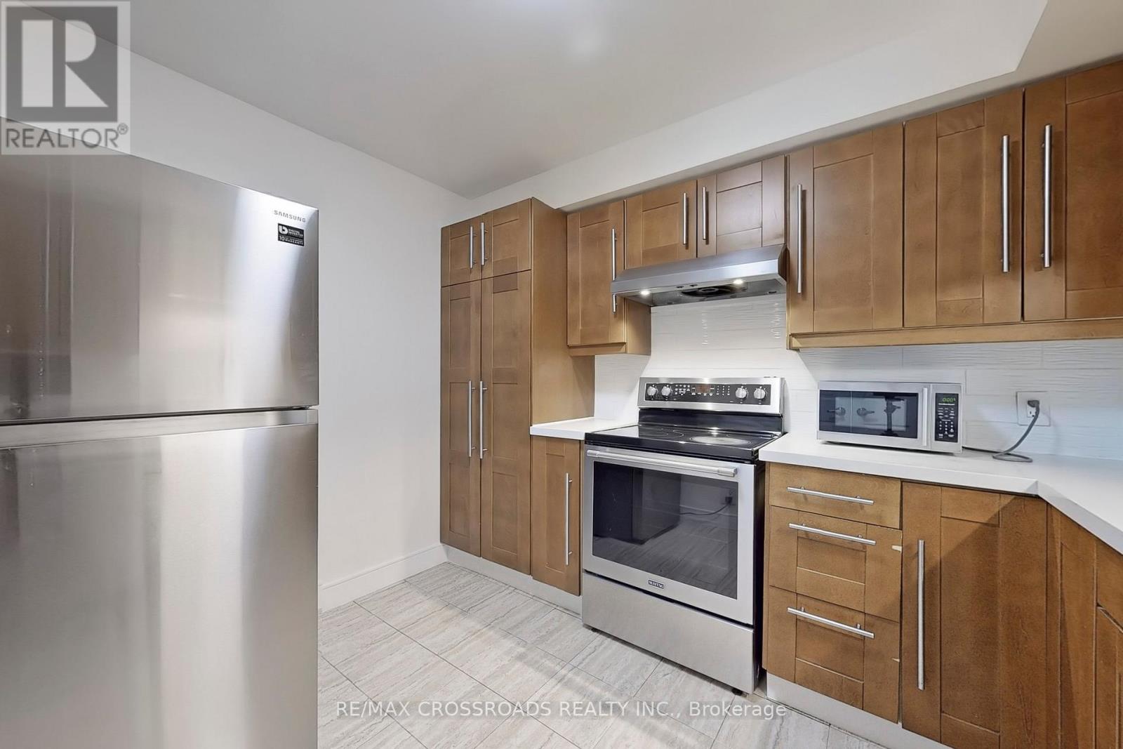907 - 8 Lee Centre Drive, Toronto, Ontario  M1H 3H8 - Photo 12 - E12707884