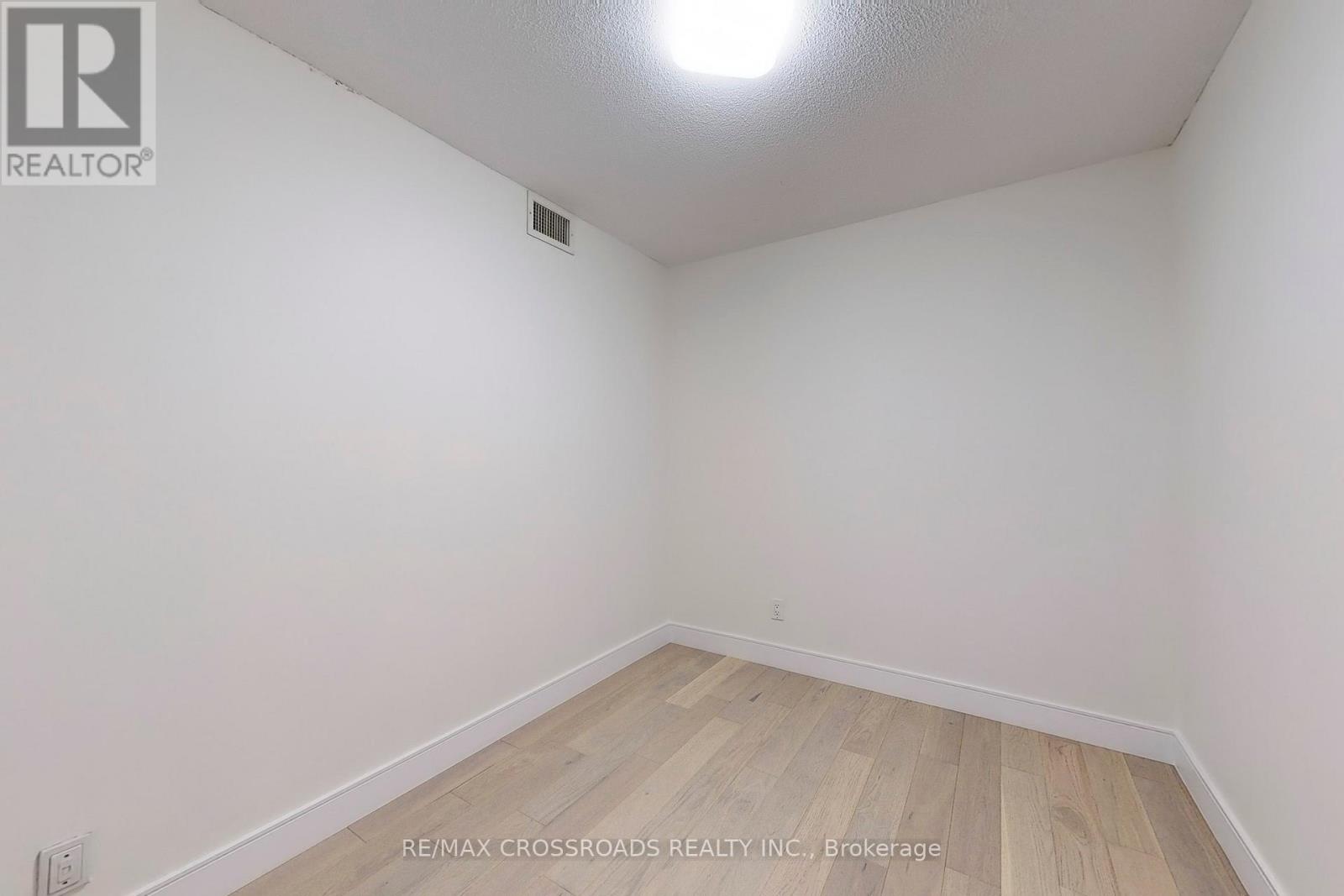 907 - 8 Lee Centre Drive, Toronto, Ontario  M1H 3H8 - Photo 27 - E12707884
