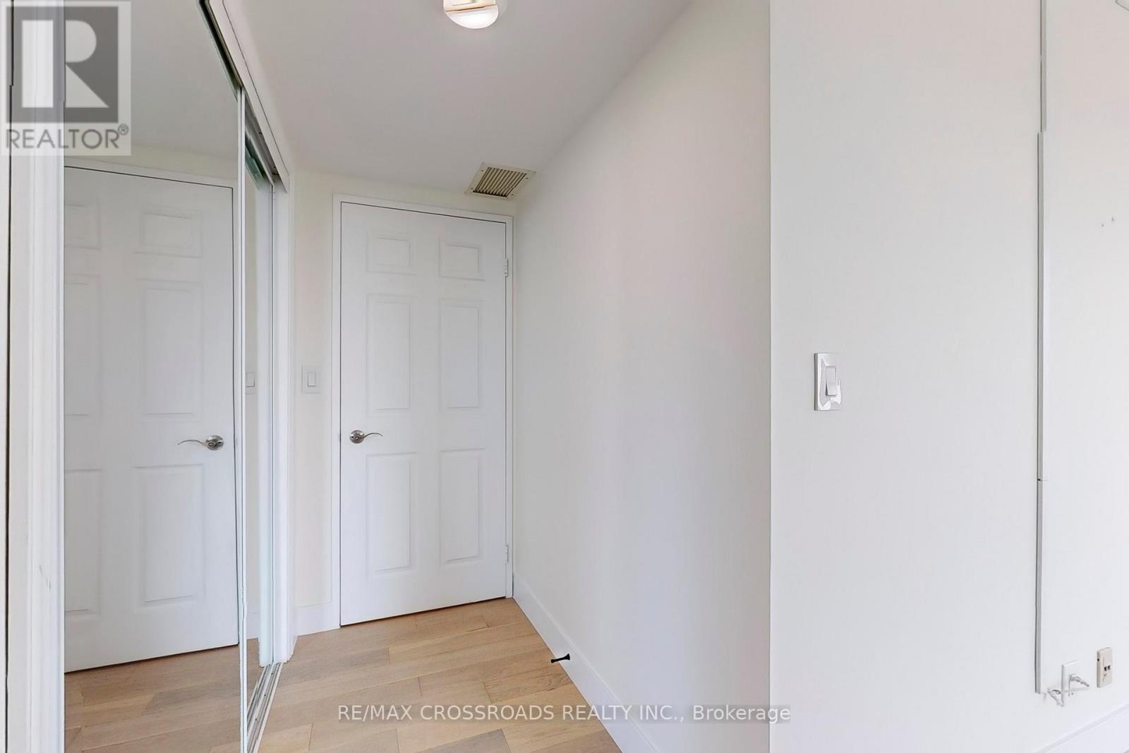 907 - 8 Lee Centre Drive, Toronto, Ontario  M1H 3H8 - Photo 32 - E12707884