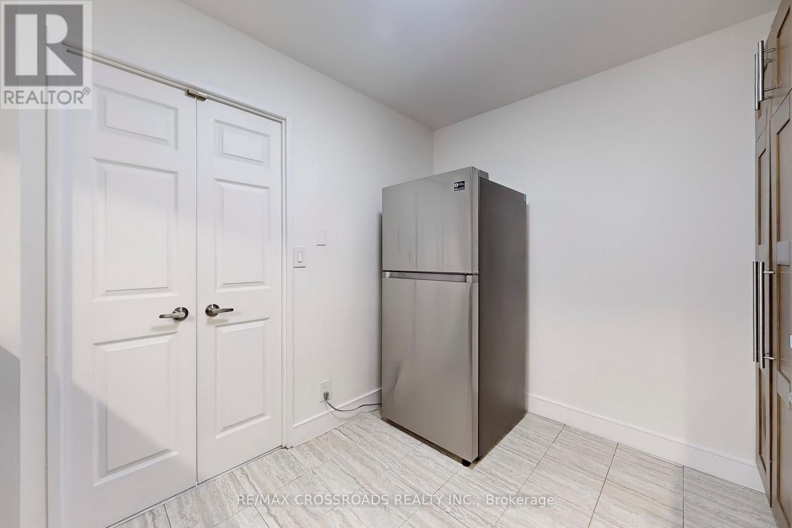 907 - 8 Lee Centre Drive, Toronto, Ontario  M1H 3H8 - Photo 12 - E12707890