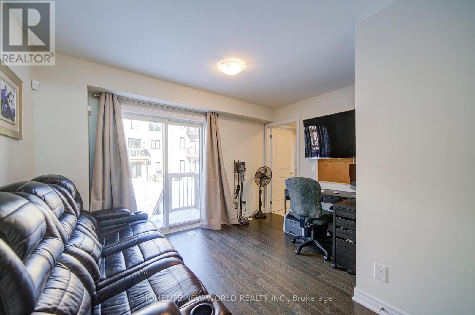 46 Elkington Crescent, Whitby, Ontario  L1P 0L7 - Photo 8 - E12707896