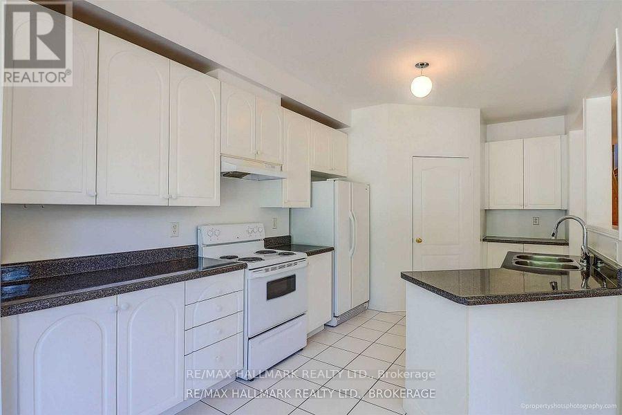 163 Fairlane Crescent, Vaughan, Ontario  L4H 2G8 - Photo 11 - N12707906