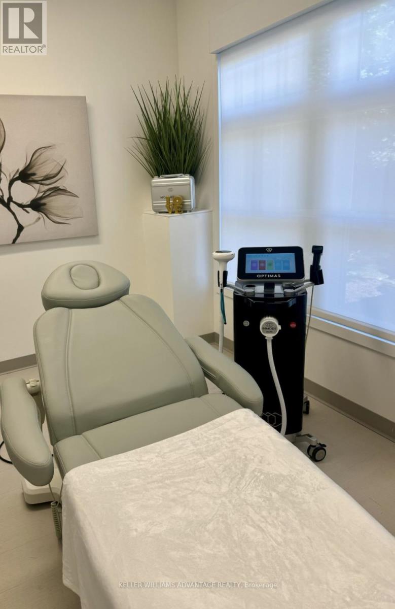 75 International Boulevard, Toronto, Ontario  M9W 6L9 - Photo 17 - W12707886