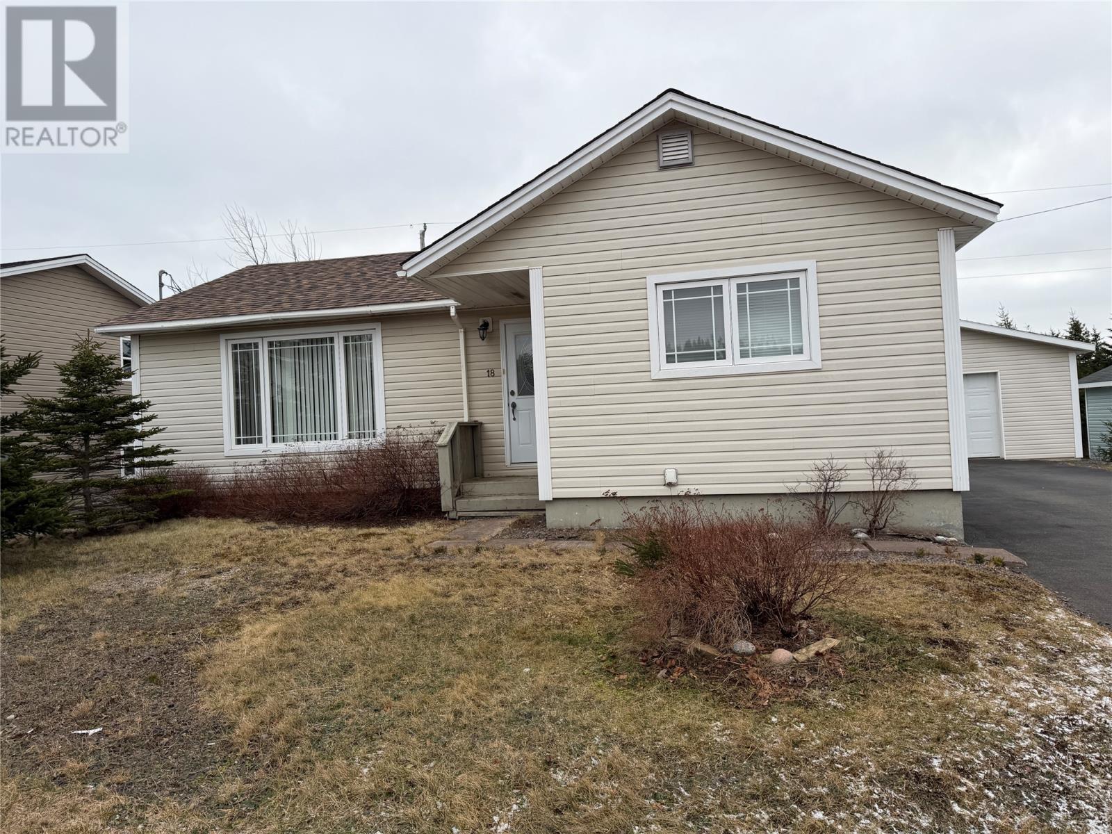 18 Thompson Street, Marystown, Newfoundland & Labrador