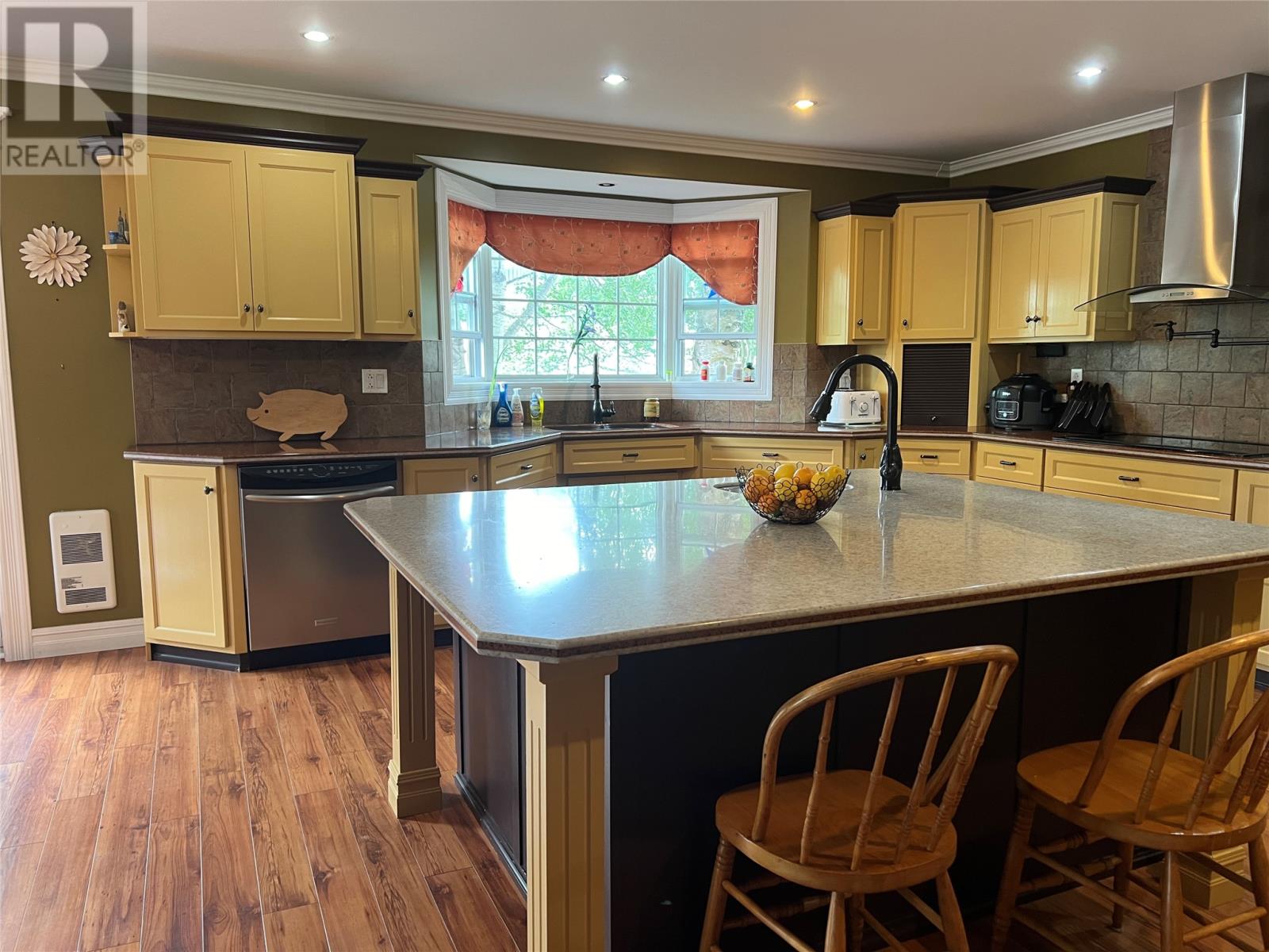 50 Main Street, Springdale, Newfoundland & Labrador  A0J 1T0 - Photo 10 - 1293856