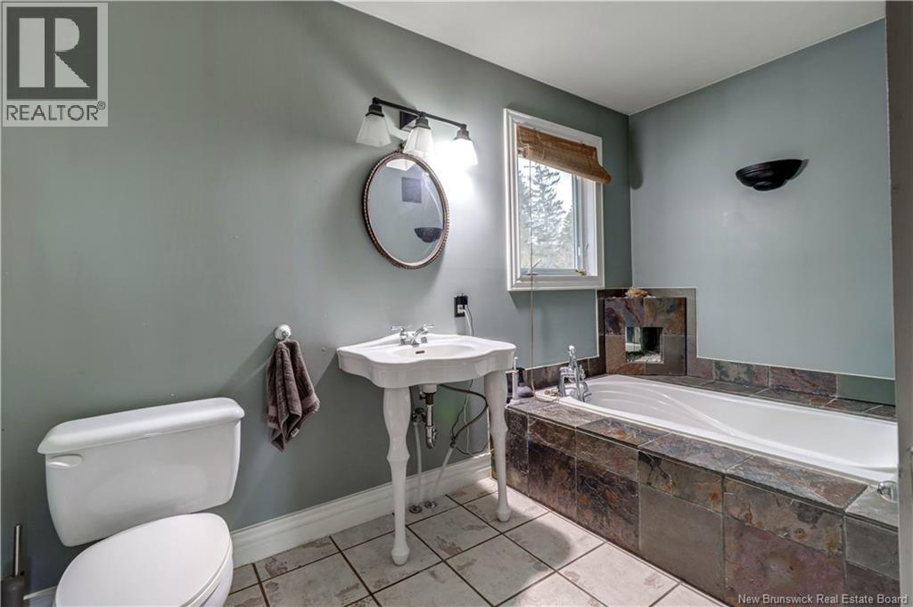 130 Donlea Drive, Hampton, New Brunswick  E5N 5K3 - Photo 33 - NB132341