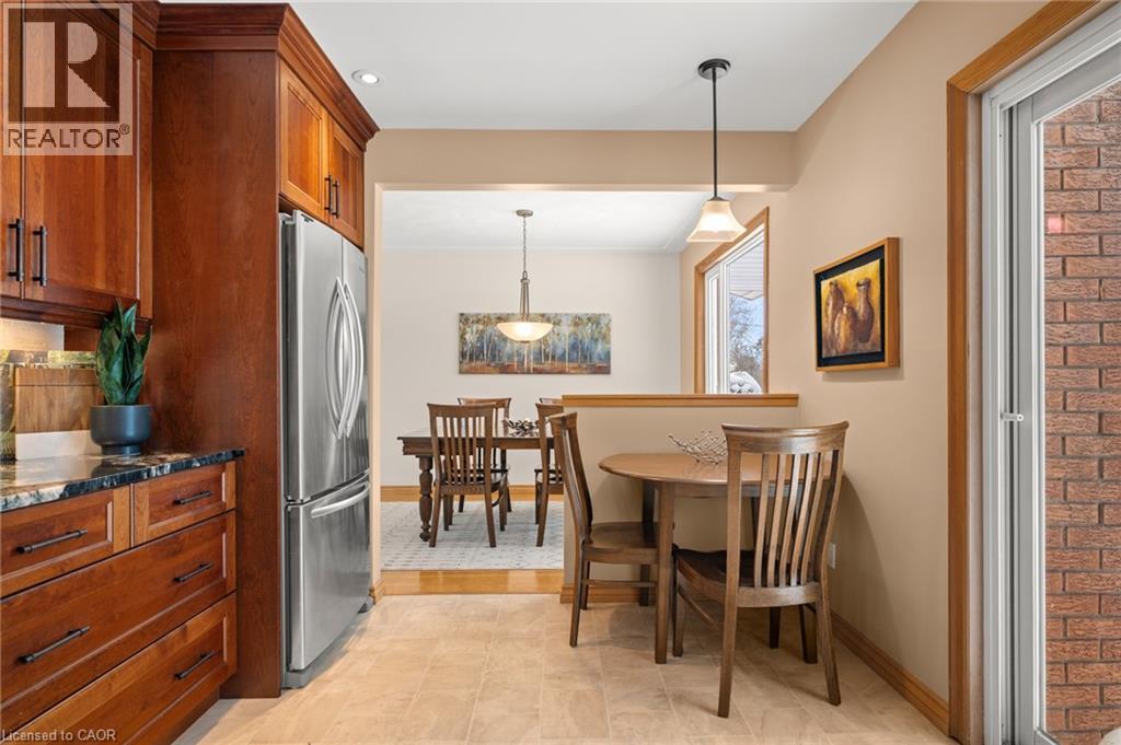 212 Winfield Avenue, Waterloo, Ontario  N2J 3M9 - Photo 12 - 40799352