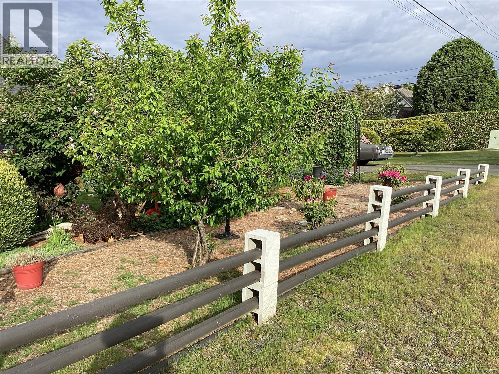 675 Evergreen Ave, Courtenay, British Columbia  V9N 6Y1 - Photo 60 - 1020797