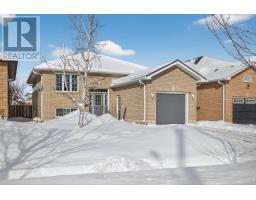 124 MARY STREET W, Kawartha Lakes, Ontario