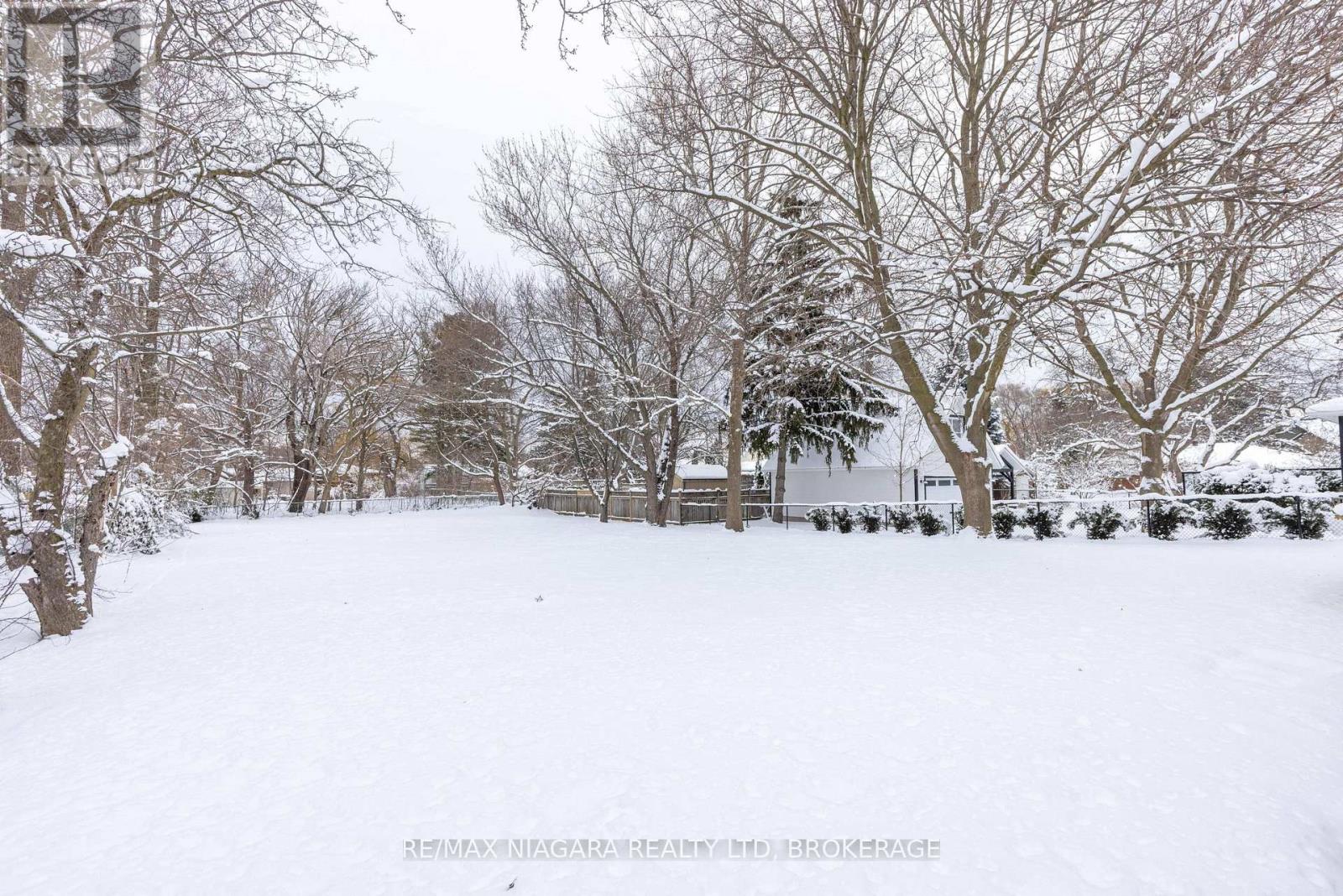 315 Butler Street, Niagara-On-The-Lake, Ontario  L0S 1J0 - Photo 2 - X12694850