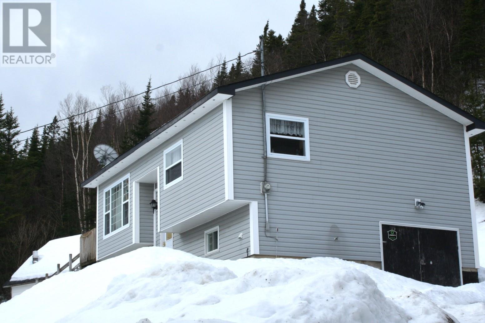 172 Hillview Drive, Cox's Cove, Newfoundland & Labrador