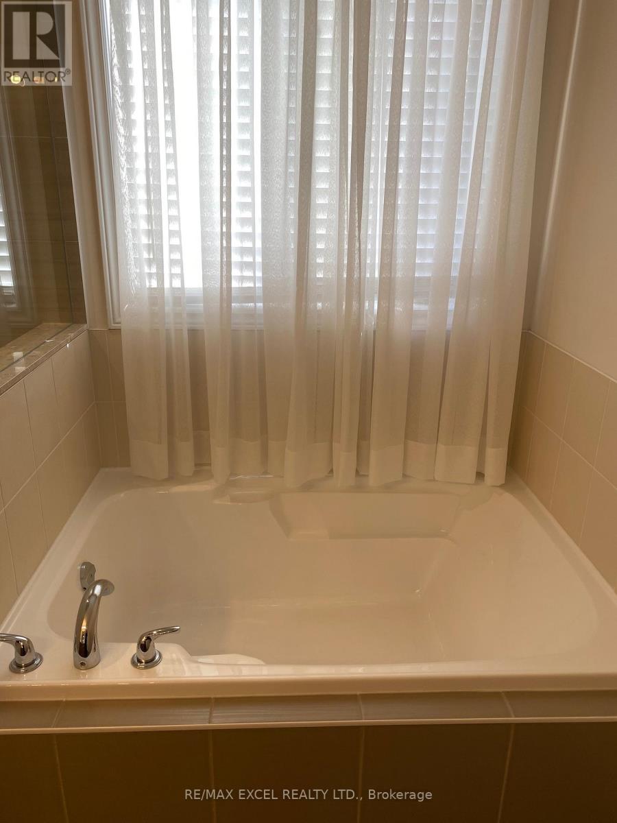 15 Duncan Road, Markham, Ontario  L6B 0T5 - Photo 19 - N12696552