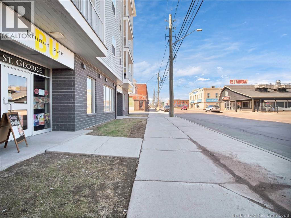 364 St. George, Moncton, New Brunswick  E1C 1X2 - Photo 5 - NB132350