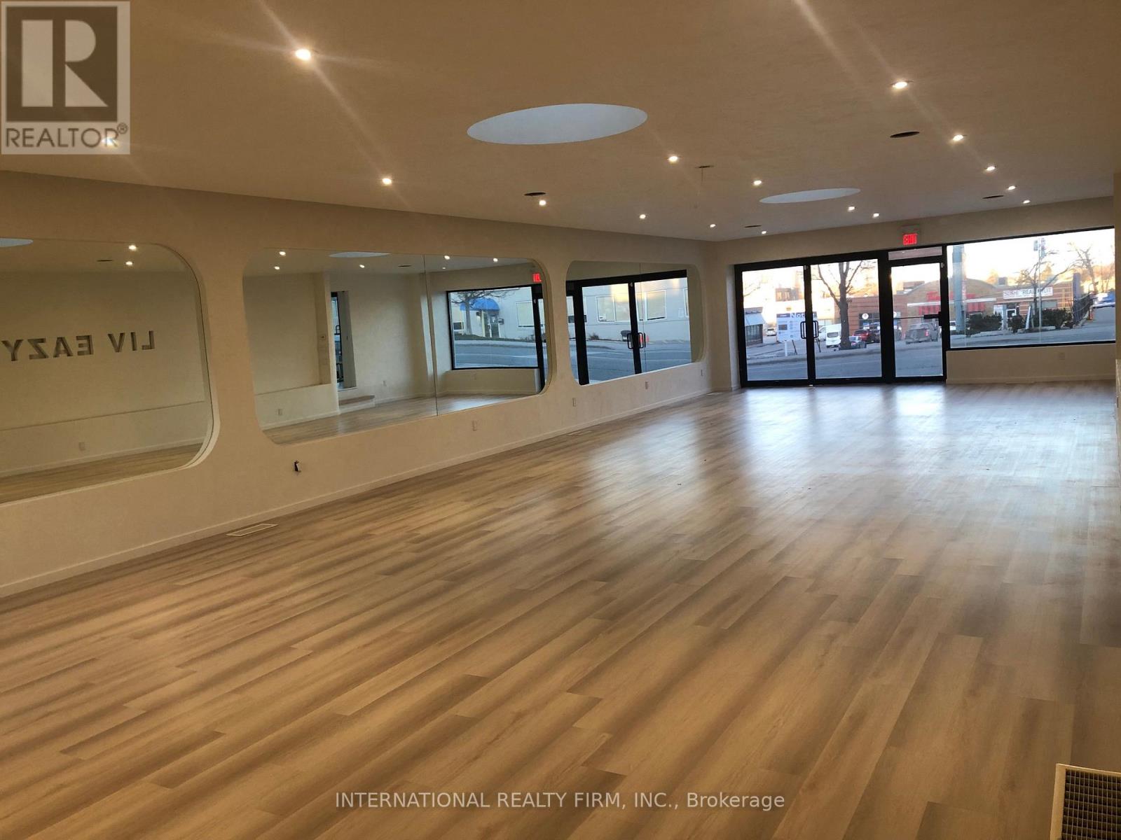 1517 O Connor Drive, Toronto, Ontario  M4B 2V5 - Photo 3 - E12707930