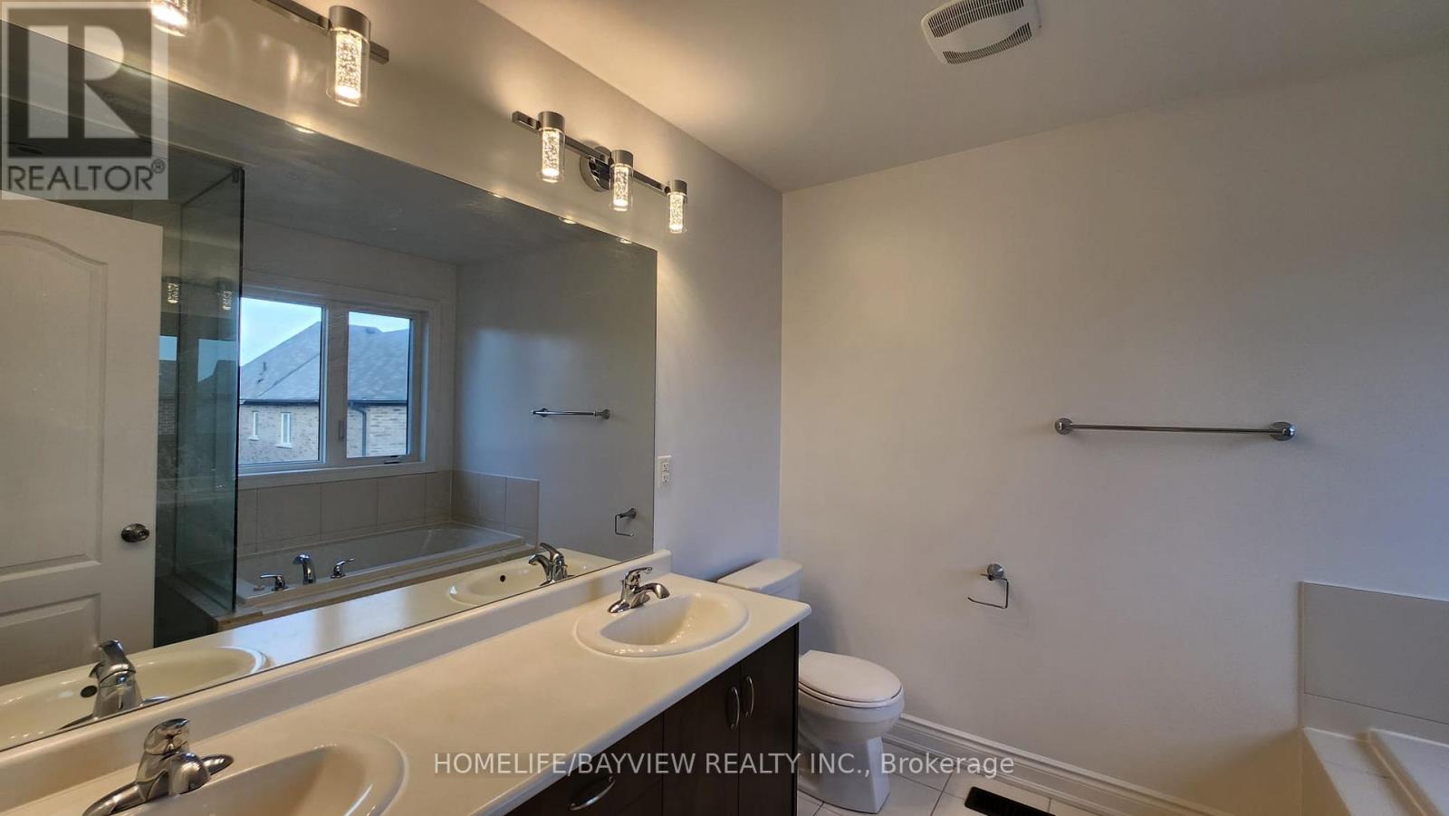 1263 Peelar Crescent, Innisfil (Lefroy), Ontario  L0L 1W0 - Photo 15 - N12707908