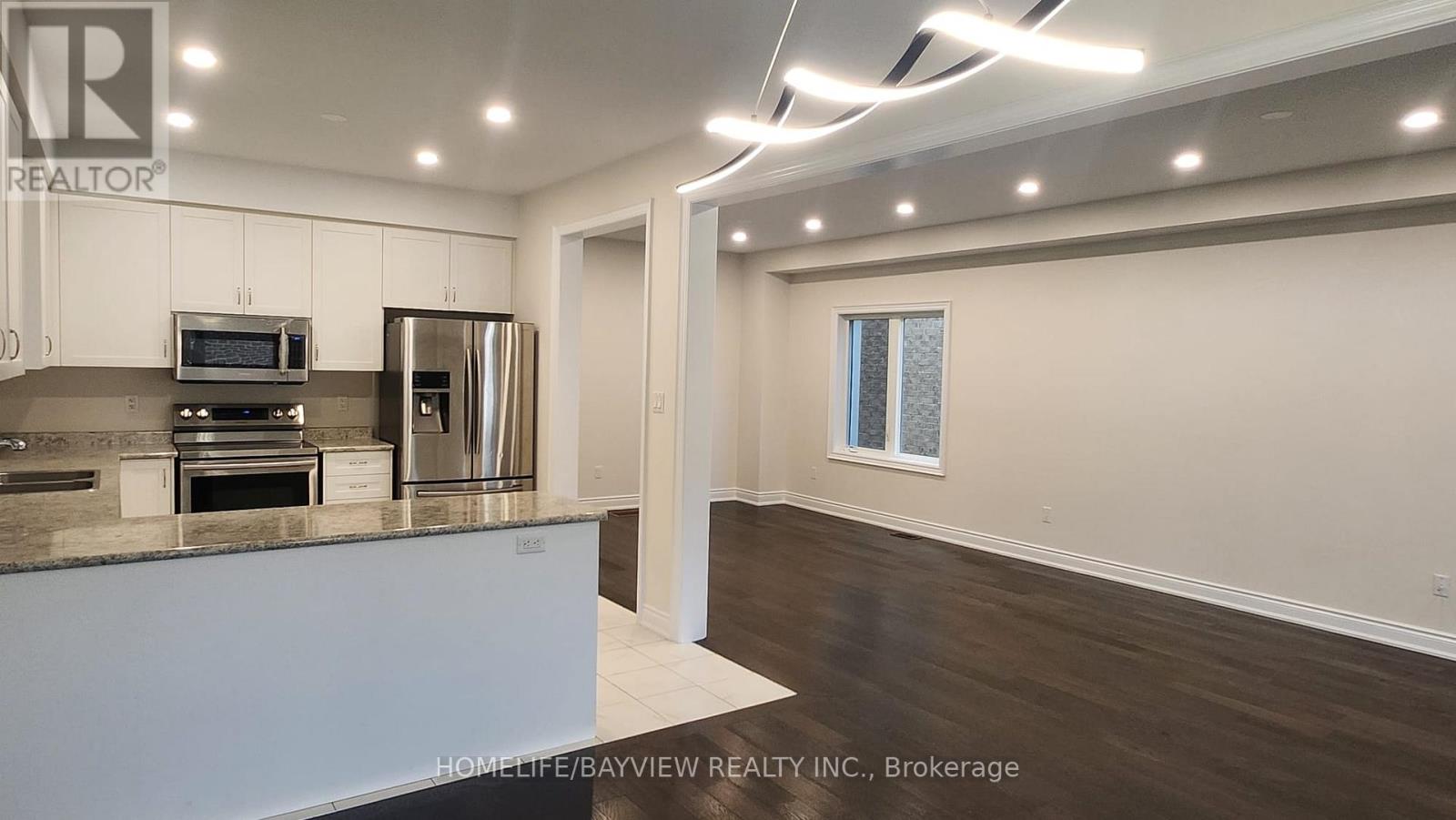 1263 Peelar Crescent, Innisfil (Lefroy), Ontario  L0L 1W0 - Photo 7 - N12707908