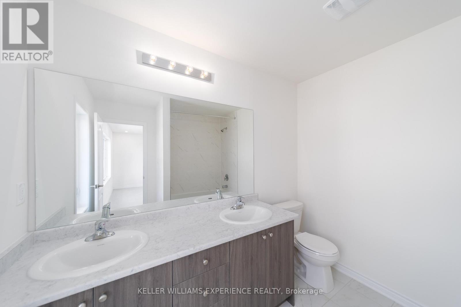 4 Shapira Avenue, Wasaga Beach, Ontario  L9Z 0K1 - Photo 7 - S12707928