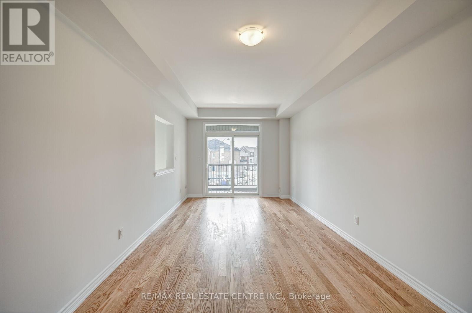 65 Gemma Place, Brampton, Ontario  L6Z 0J6 - Photo 6 - W12707910