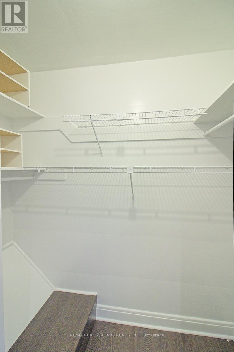 39a Wilmar Road, Toronto, Ontario  M9B 3R8 - Photo 14 - W12707916