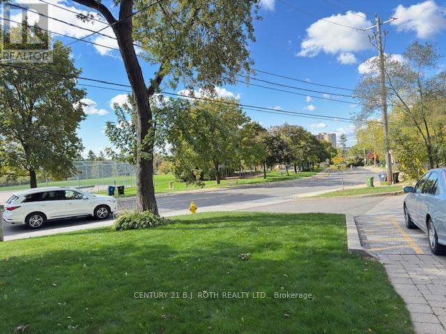 508 - 50 Gulliver Road, Toronto, Ontario  M6M 2N2 - Photo 2 - W12707956