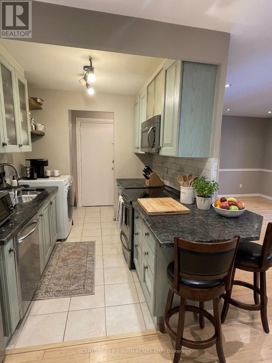 508 - 50 Gulliver Road, Toronto, Ontario  M6M 2N2 - Photo 3 - W12707956