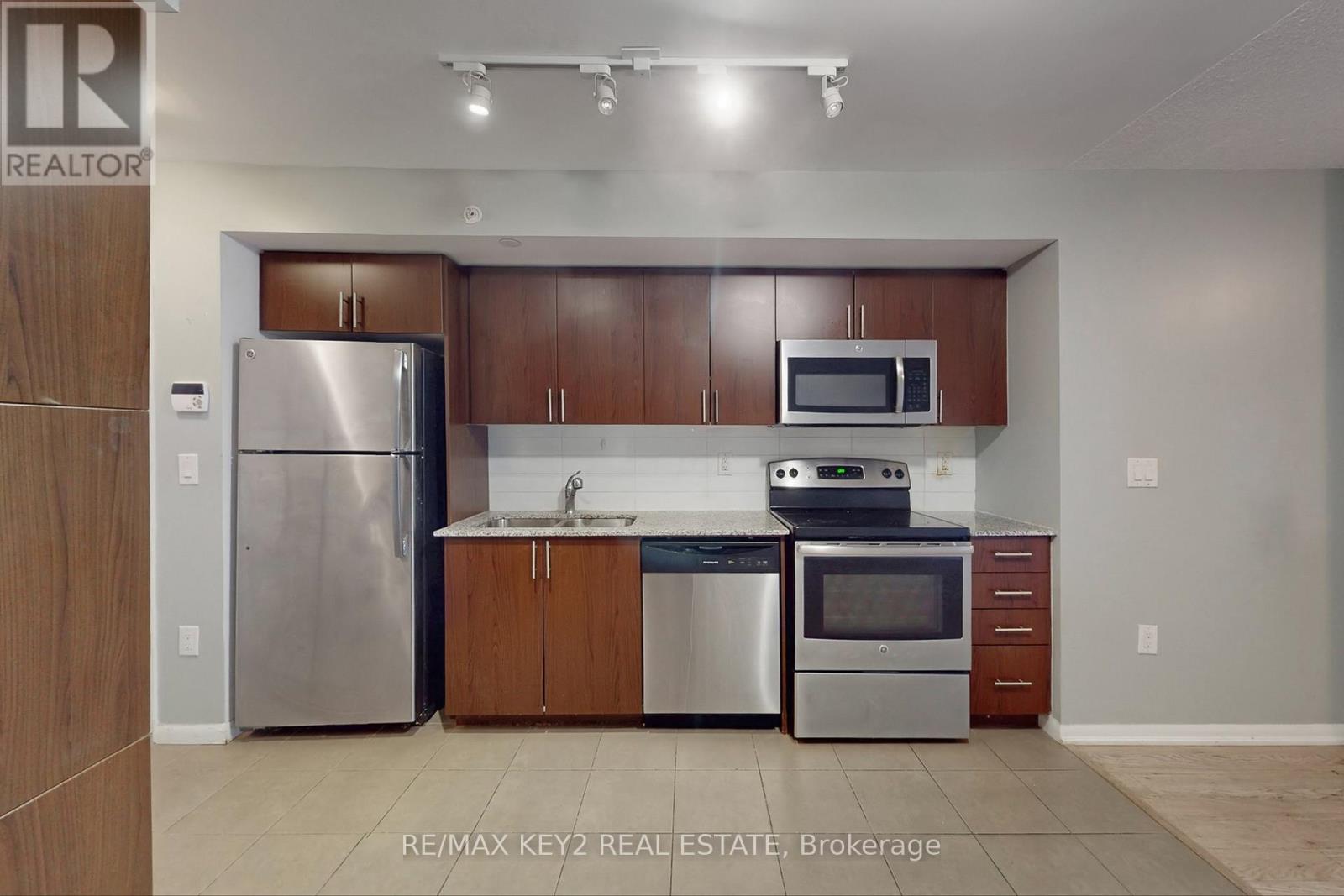 503 - 830 Lawrence Avenue W, Toronto, Ontario  M6A 1C3 - Photo 11 - W12707978