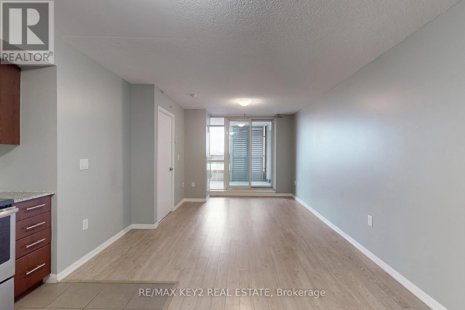 503 - 830 Lawrence Avenue W, Toronto, Ontario  M6A 1C3 - Photo 3 - W12707978