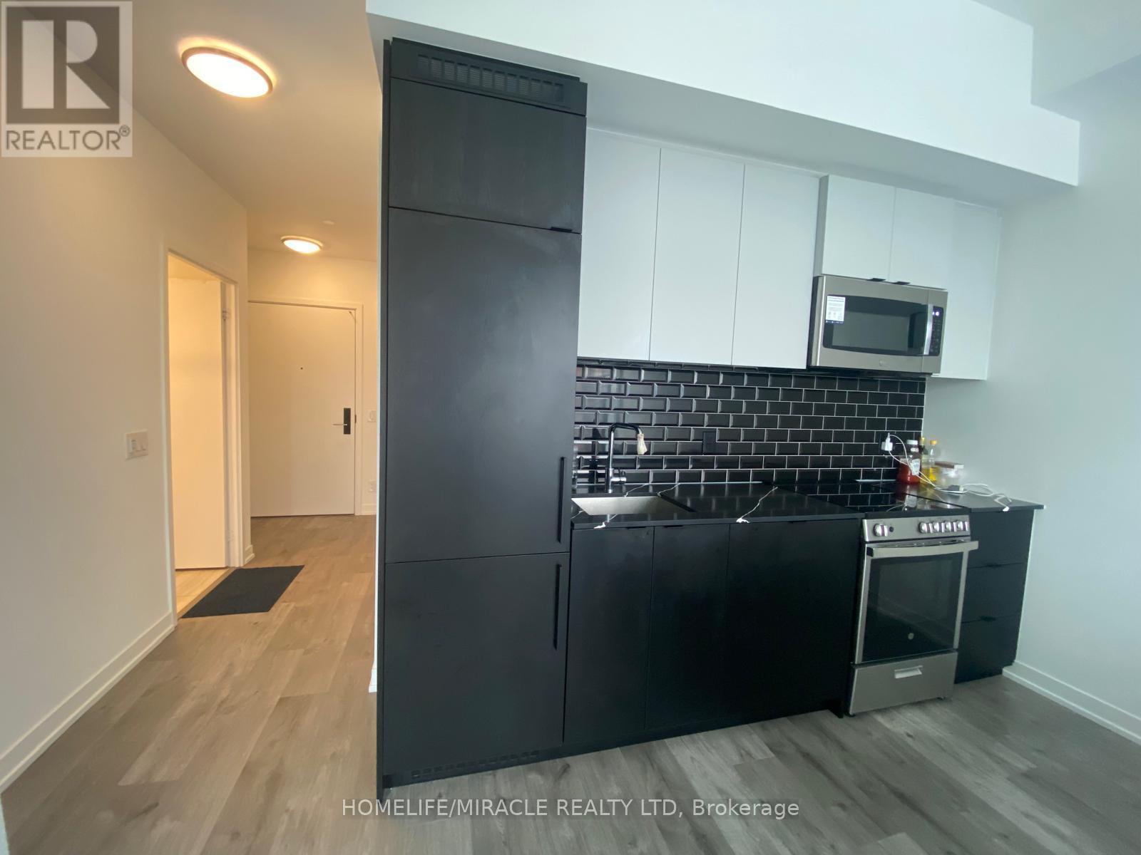 1307 - 1182 King Street W, Toronto, Ontario  M6K 1E6 - Photo 3 - W12705580