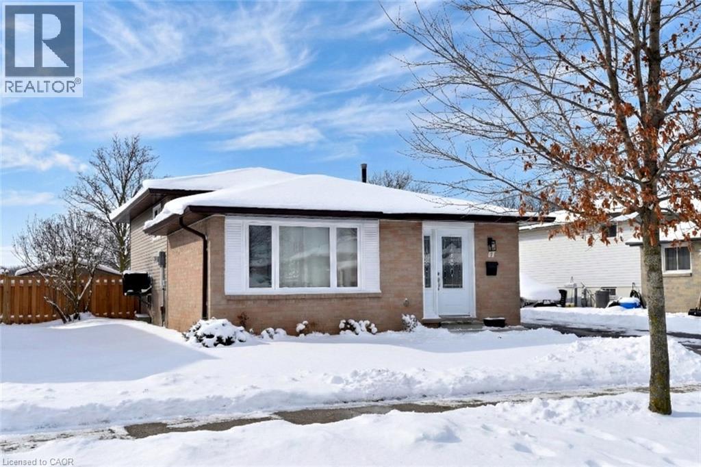 47 Odessa Street, Stoney Creek, Ontario  L8J 1A3 - Photo 2 - 40799250