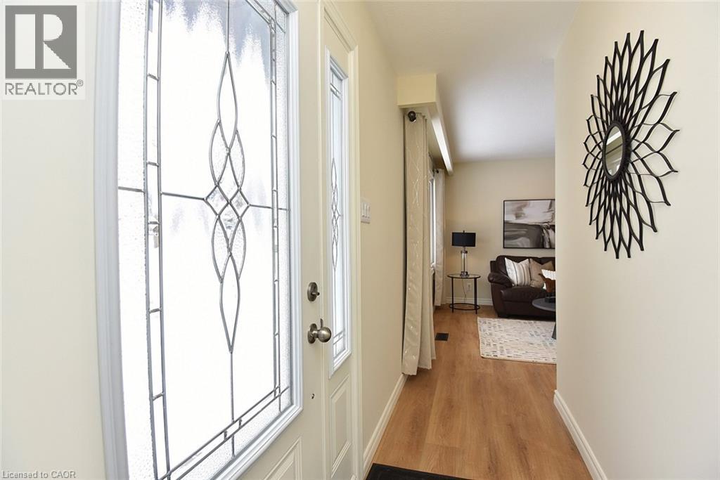 47 Odessa Street, Stoney Creek, Ontario  L8J 1A3 - Photo 3 - 40799250