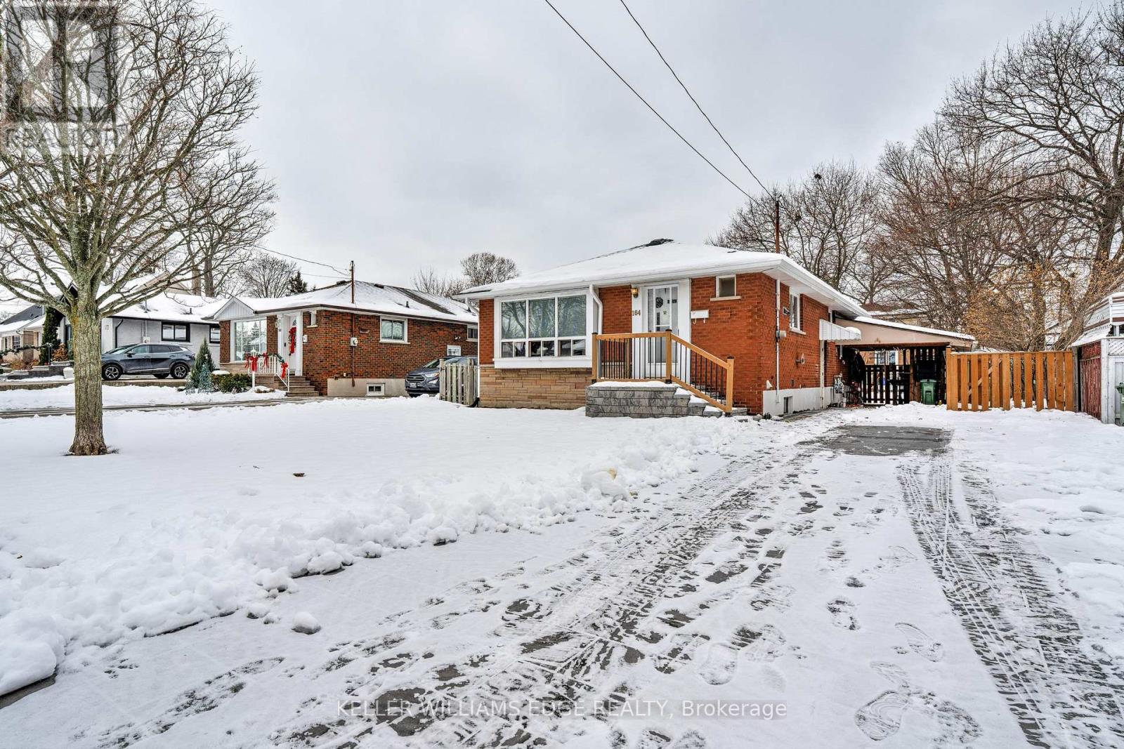 164 West 19th Street, Hamilton, Ontario  L9C 4H8 - Photo 2 - X12707920