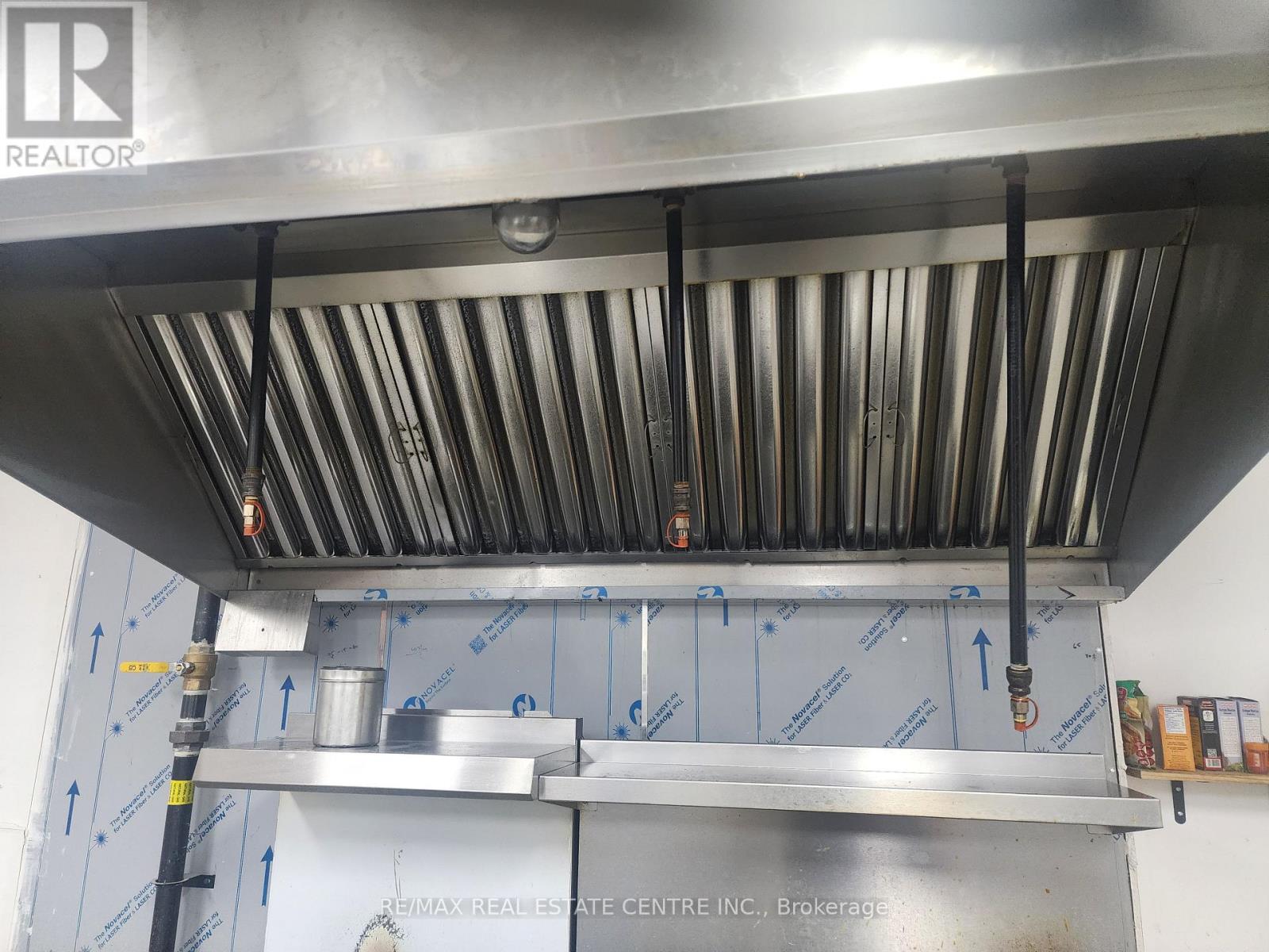 1155 University Ave. West Avenue W, Windsor, Ontario  N9A 5T1 - Photo 15 - X12707924