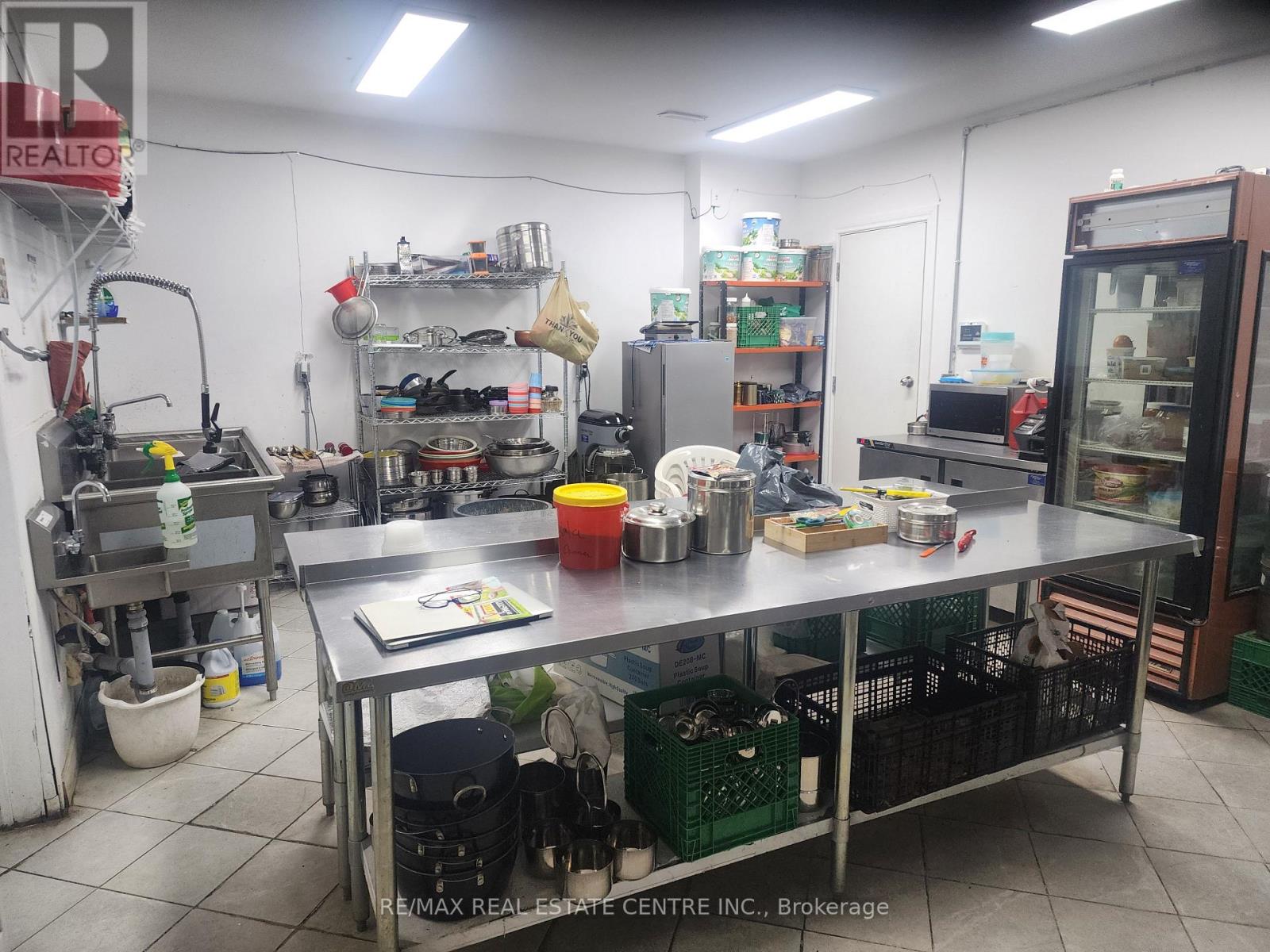 1155 University Ave. West Avenue W, Windsor, Ontario  N9A 5T1 - Photo 8 - X12707924