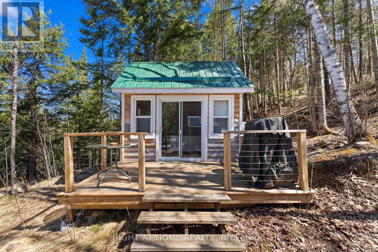 592 Moccasin Lake Road, Brudenell, Ontario  K0J 2E0 - Photo 14 - X12707982