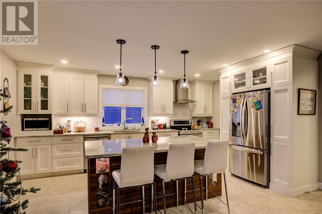 38 Hazelton Drive, Sudbury, Ontario  P3B 0G6 - Photo 4 - 2125835