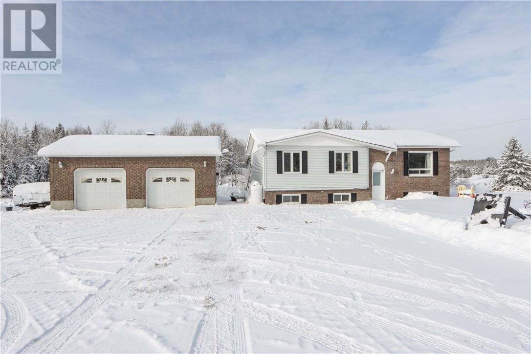 903 Rabbit Trail, Warren, Ontario  P0H 2M0 - Photo 1 - 2126108