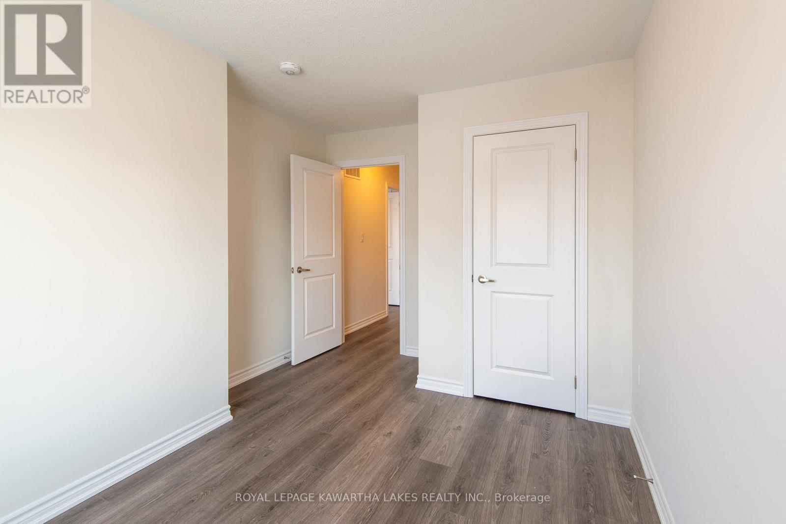 73 Watts Mews, Kawartha Lakes, Ontario  K9V 5V4 - Photo 18 - X12708052