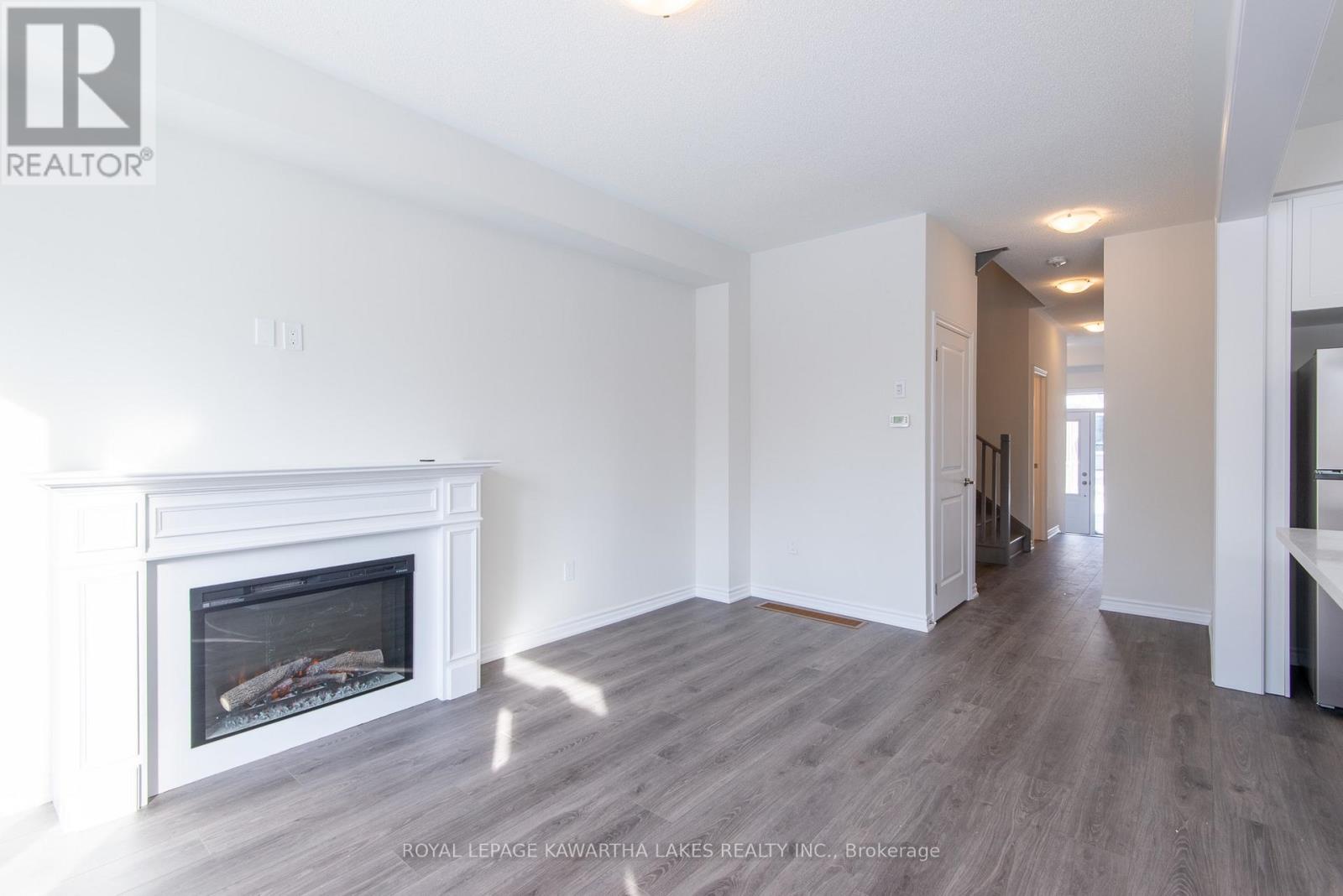 73 Watts Mews, Kawartha Lakes, Ontario  K9V 5V4 - Photo 9 - X12708052