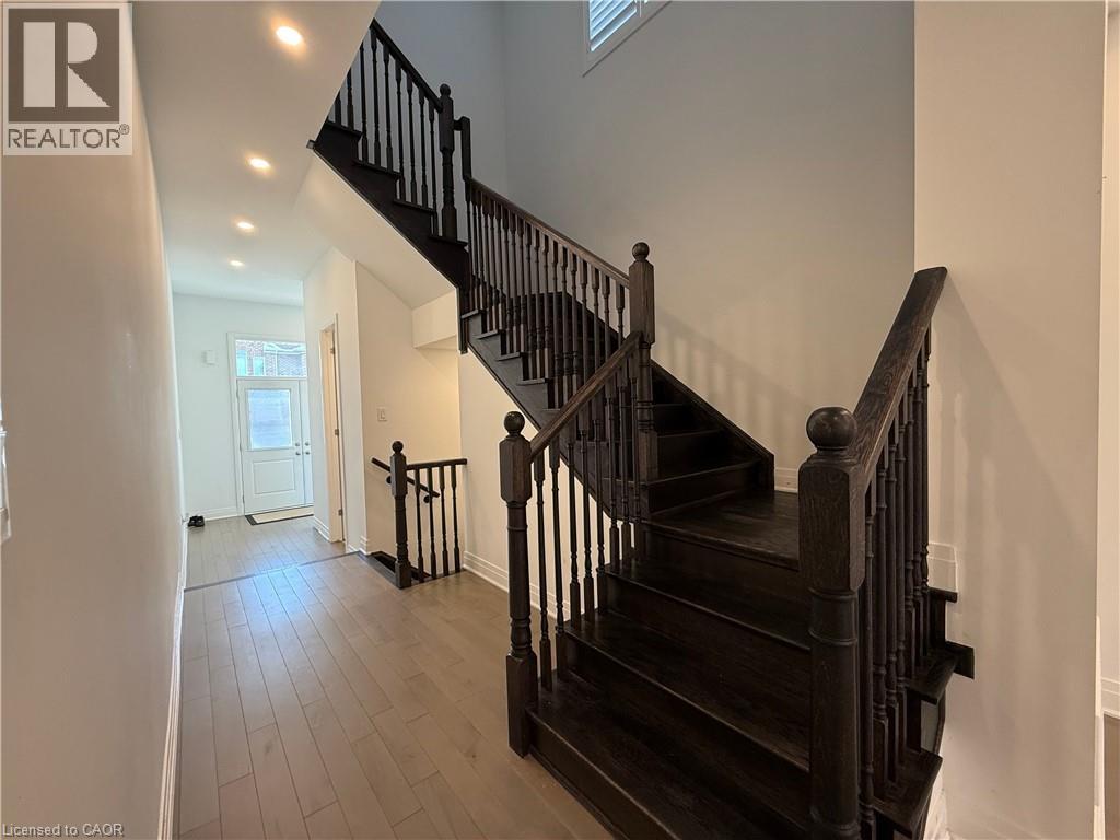 470 Violet Gate Unit# Upper, Milton, Ontario  L9E 1X3 - Photo 11 - 40770700