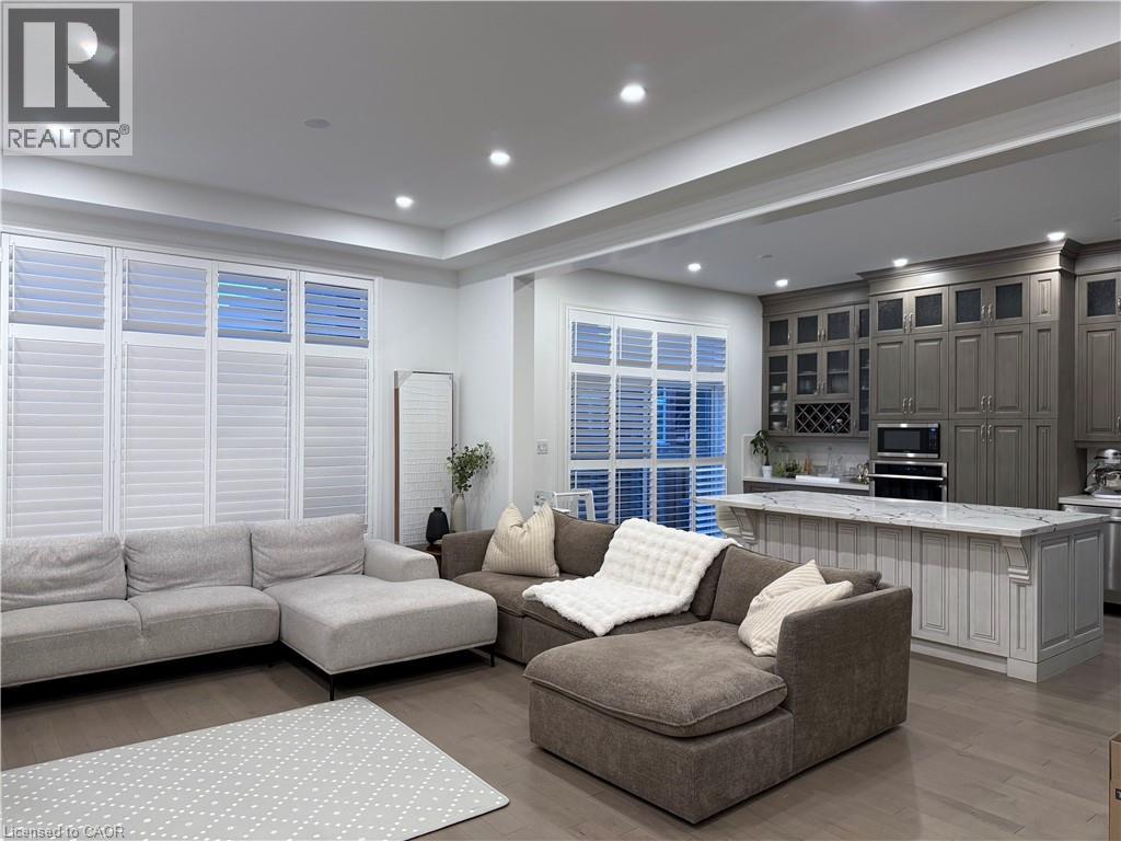 470 Violet Gate Unit# Upper, Milton, Ontario  L9E 1X3 - Photo 3 - 40770700