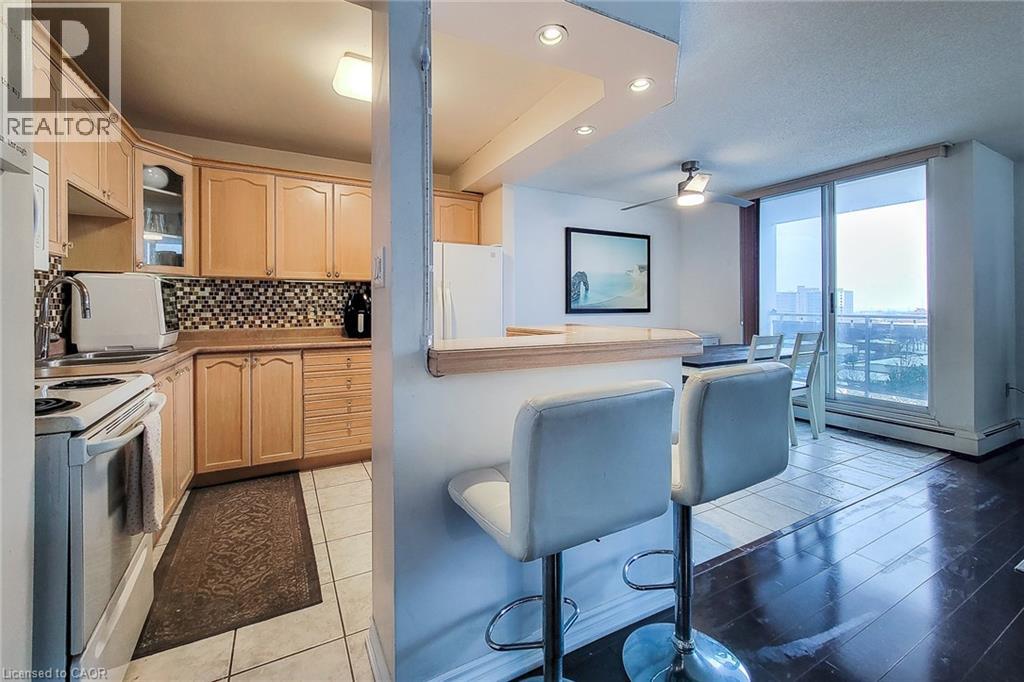 75 Glenburn Court Unit# 905, Hamilton, Ontario  L8E 1C1 - Photo 9 - 40799130