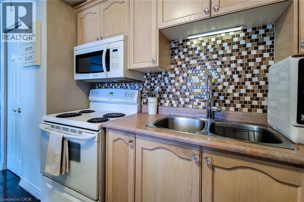 75 Glenburn Court Unit# 905, Hamilton, Ontario  L8E 1C1 - Photo 11 - 40799130