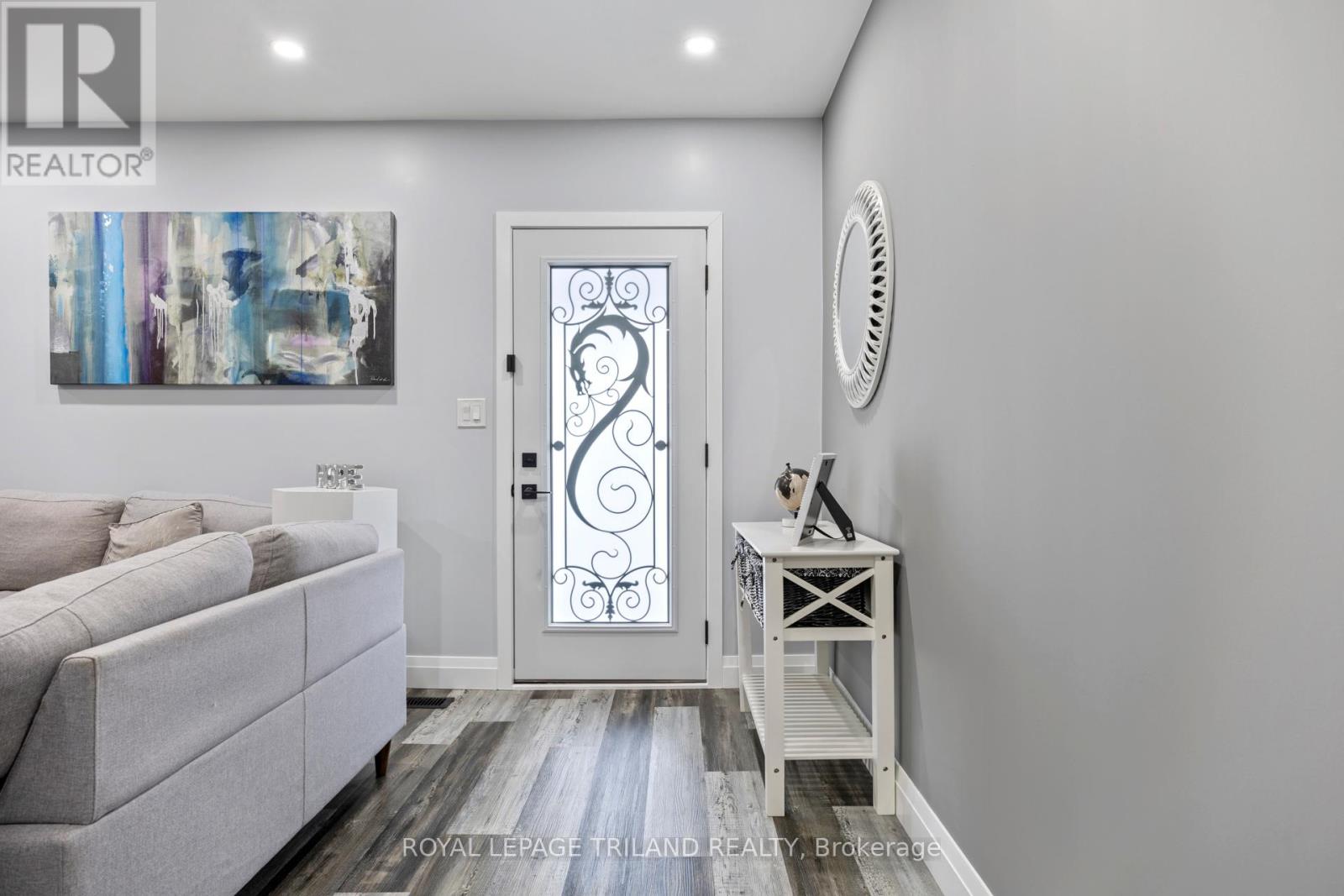 3 Mary Street E, St. Thomas, Ontario  N5R 2V7 - Photo 4 - X12708026