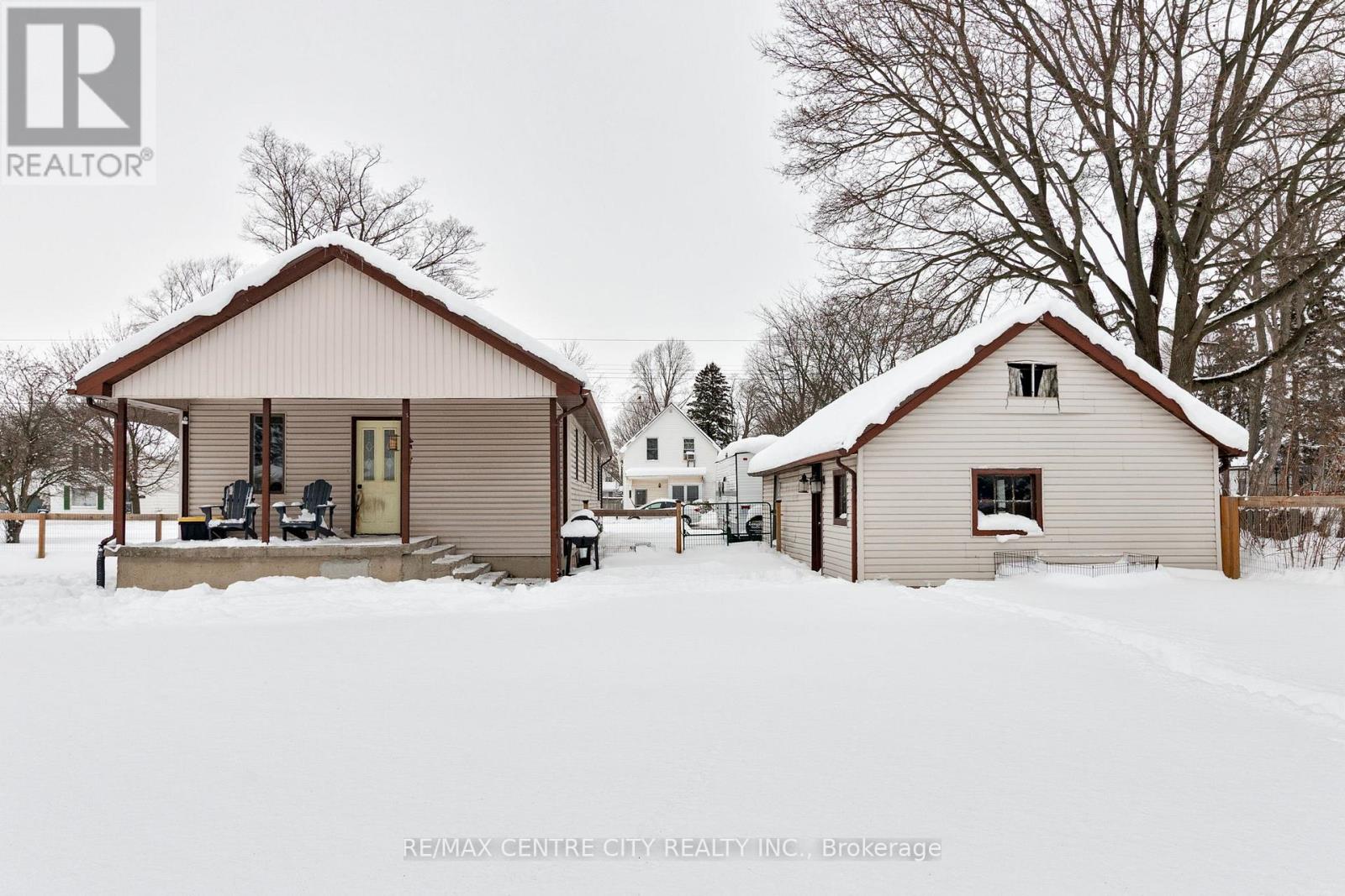 245 Elm Street W, Chatham-Kent, Ontario  N0P 1C0 - Photo 33 - X12708092