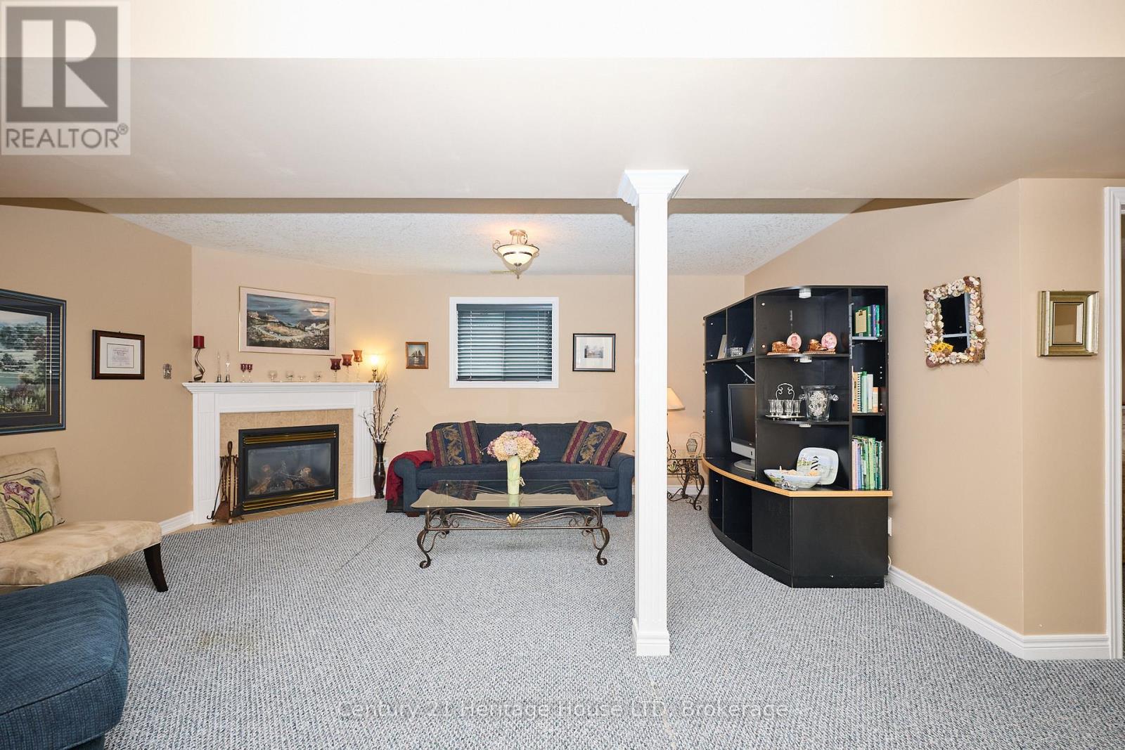 222 Dorchester Drive, Grimsby (Grimsby East), Ontario  L3M 5K8 - Photo 20 - X12708034