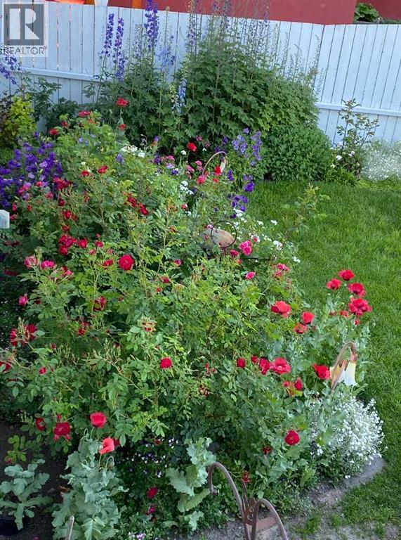 113 Brown Crescent Nw, Calgary, Alberta  T2L 1N4 - Photo 33 - A2277077