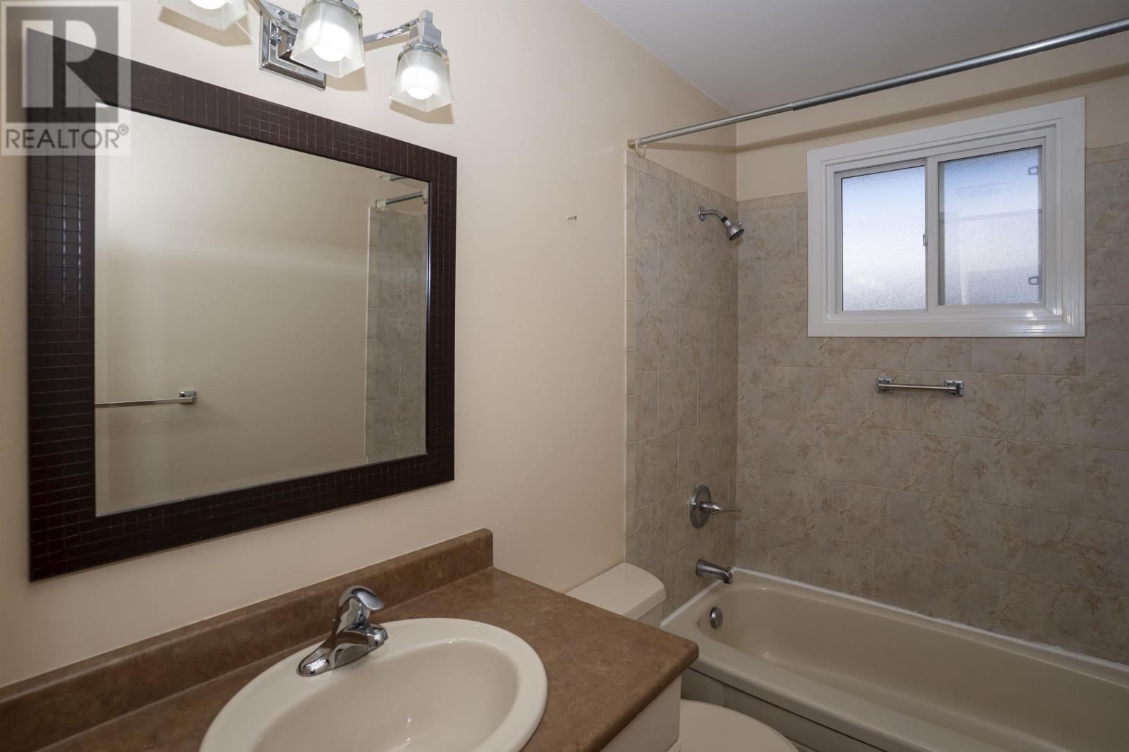 236 Fairbank Cres, Thunder Bay, Ontario  P7B 5L9 - Photo 23 - TB2600089