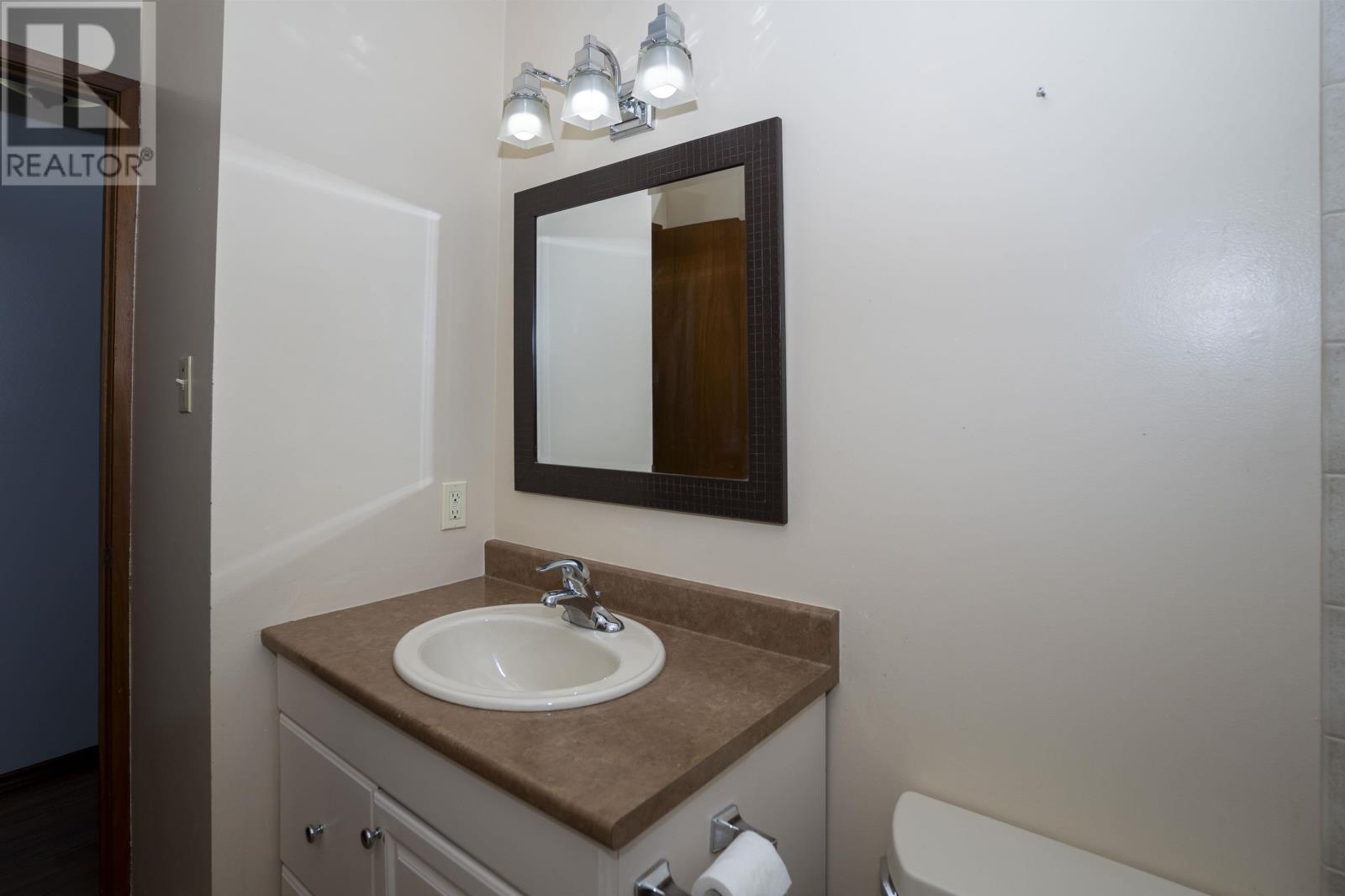 236 Fairbank Cres, Thunder Bay, Ontario  P7B 5L9 - Photo 24 - TB2600089