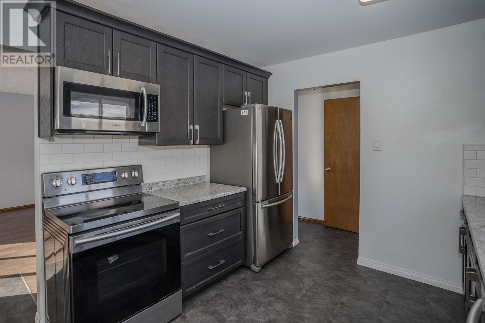 236 Fairbank Cres, Thunder Bay, Ontario  P7B 5L9 - Photo 9 - TB2600089